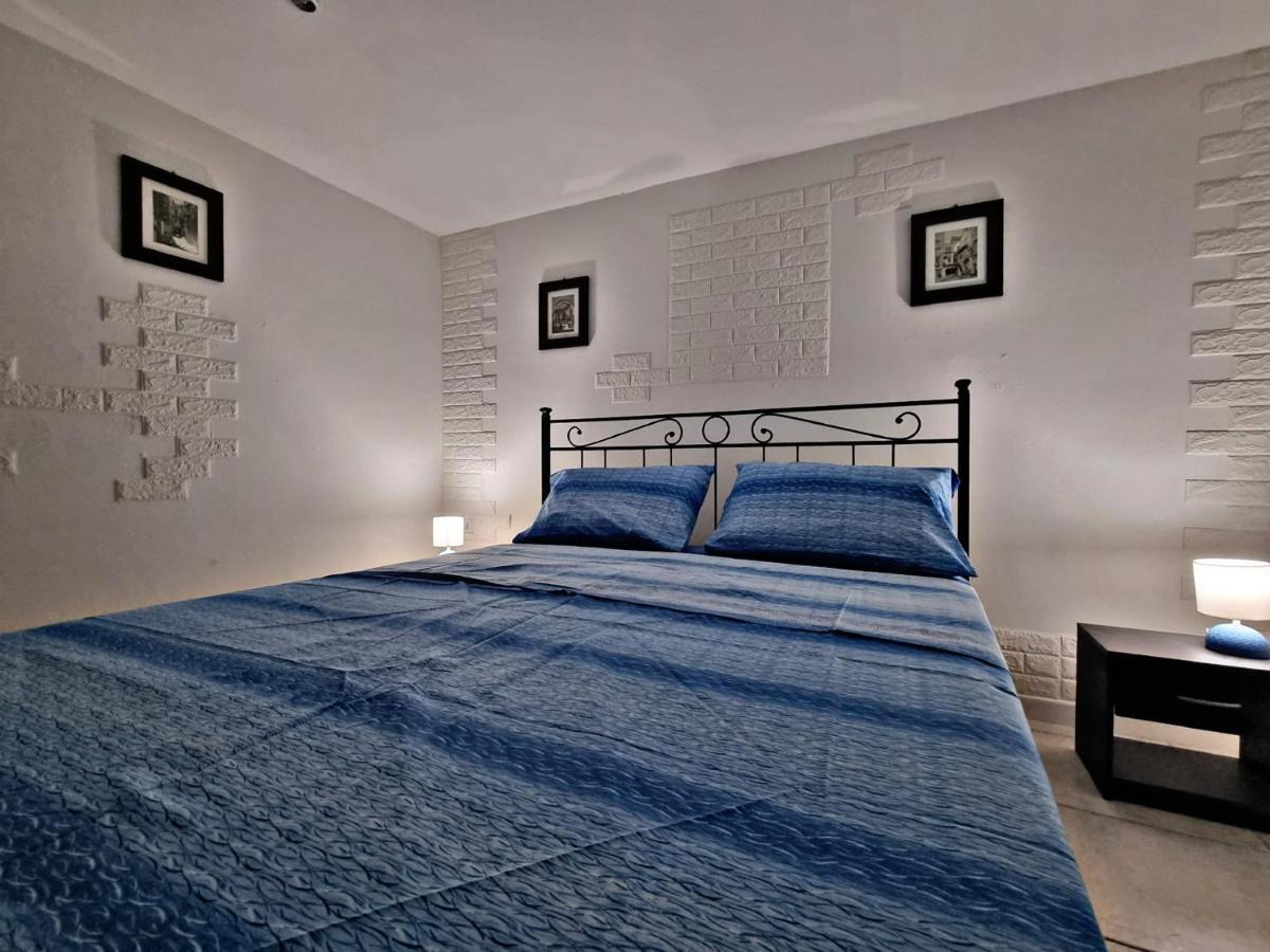 Manfredi Home Бари Екстериор снимка